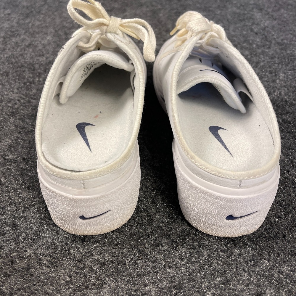Vintage Nike Womens Leather Mules 6.5 White Slip On Sneakers Casual Shoes Y2K - Picture 6 of 9